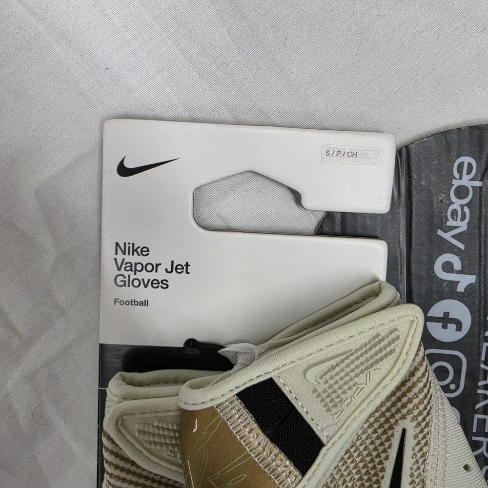Nike Vapor Jet 8.0 Football Gloves Sea Glass Metallic Gold Black Men's Size S